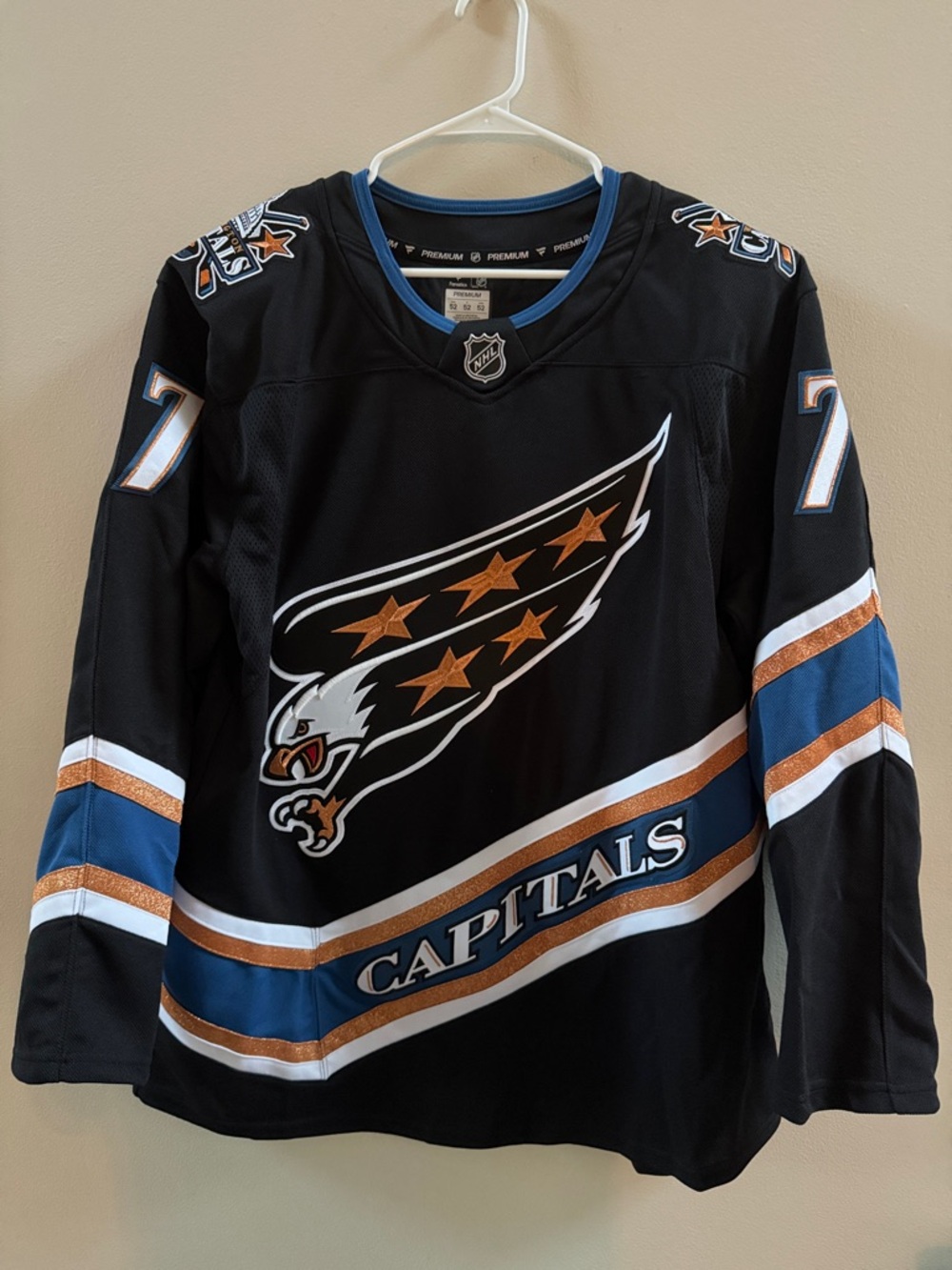 NEW! Washington Capitals TJ Oshie Adult Size 52 (Large) Black Hockey Jersey!